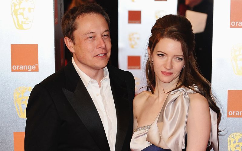Elon Musk wurde mit Schauspielerin Talulah Riley zum Wiederholungstäter: Während die erste Ehe von 2010 bis 2012 hielt, schafften sie es mit der zweiten Ehe von 2013 bis 2016 ein Jahr länger.  