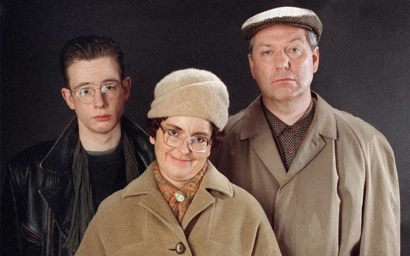 Eine echte Kultserie der 90er-Jahre: In "Familie Heinz Becker" lachte das TV-Publikum über Spießbürger Heinz Becker, seine naive Frau Hilde und deren Sohn Stefan.