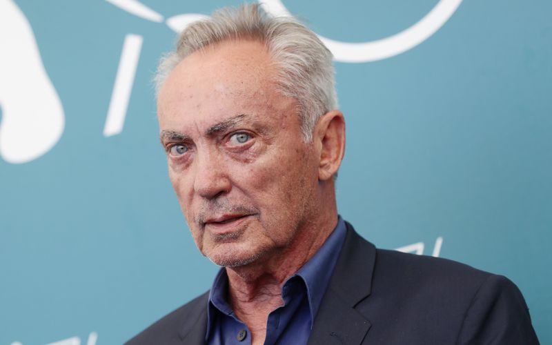 Sein Gesicht kennt man auf der ganzen Welt: Udo Kier, der jetzt im Alter von 81 Jahren gestorben ist, zählt zu den bekanntesten deutschen Schauspielern. Er und andere Filmschaffende beweisen: Ob in den goldenen Jahren der Traumfabrik oder in aktuellen Blockbustern, vor oder hinter der Kamera, in Hollywood war "Made in Germany" schon immer eine gefragte Marke ... 