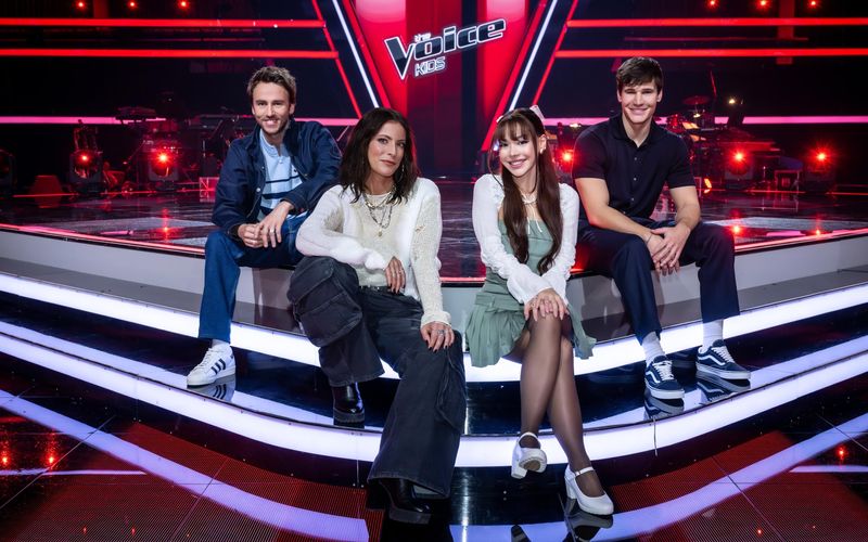 Vier Promis suchen nach den besten Nachwuchsstimmen Deutschlands (von links): Sänger Clueso, Silbermond-Frontfrau Stefanie Kloß, Shooting-Star Ayliva und Sänger Wincent Weiss. 