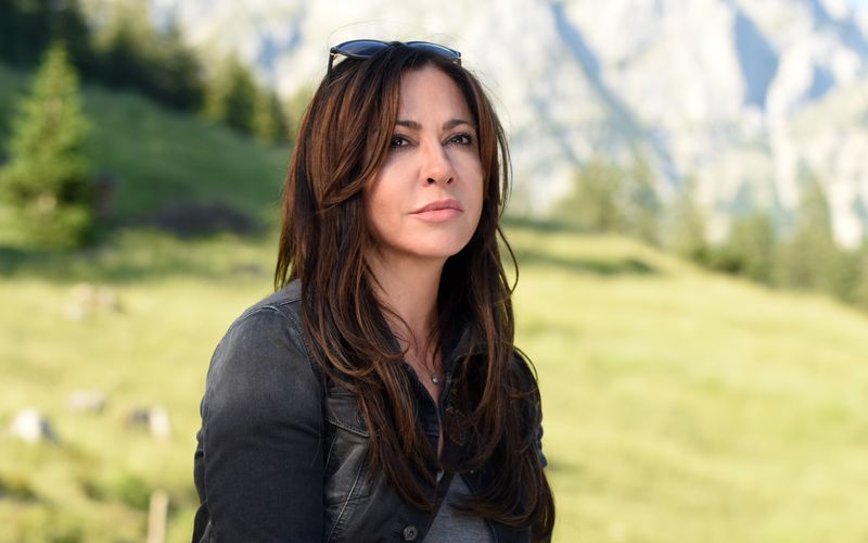 Eines der beliebtesten im deutschen Fernsehen wird 60: "Frühling"-Star Simone Thomalla.