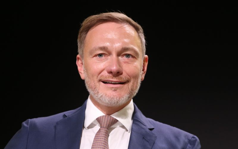 Christian Lindner macht im Wahlkampf Station bei Stefan Raab.