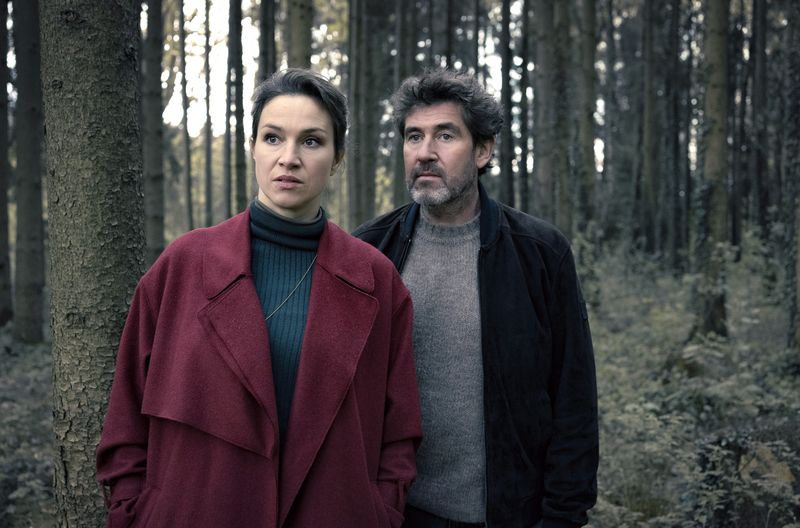 in ihrem dritten Fall untersuchen Katharina Tempel (Franziska Hartmann) und ihr Chef Georg König (Stephan Szàsz) einen angeblichen Suizid.