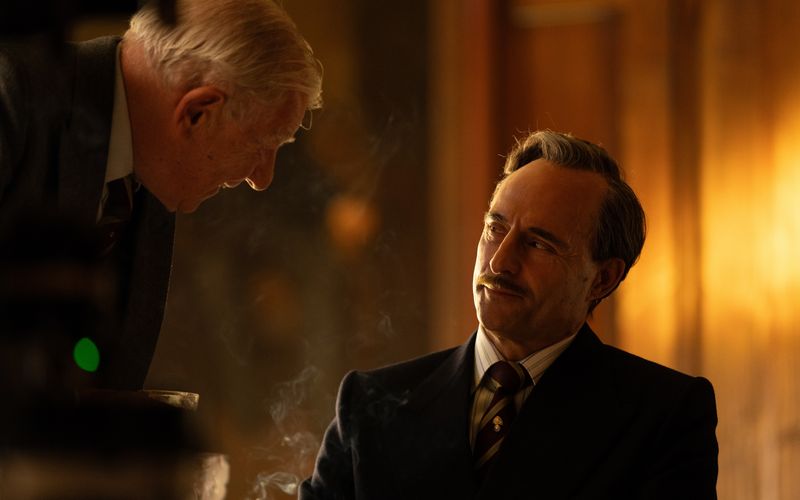 Jimmy Erskine (Ian McKellen, links) und David Brooke (Mark Strong) haben sehr unterschiedliche Vorstellungen davon, wie die Zukunft des "Daily Chronicle" aussehen sollte.