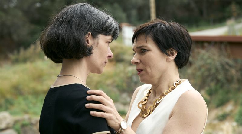Xenia Garcia (Sarah Hostettler, links) und Eva Boverla (Kathrin Wehlisch): Beste Freundinnen oder Rivalinnen im Kampf um die Gunst eines Mannes?