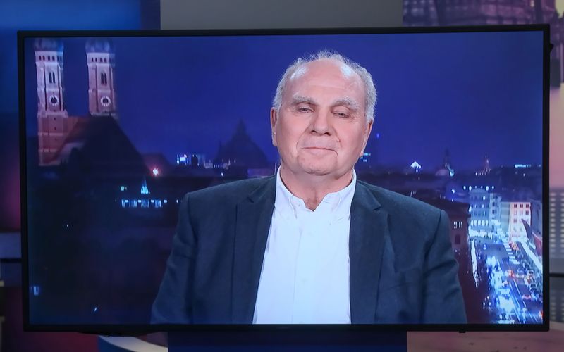 Uli Hoeneß hält nicht viel von Elon Musk: "Wenn das so bleibt in Amerika, dann gute Nacht Amerika."