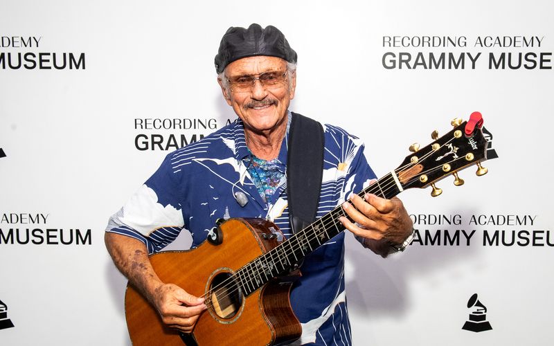Der Singer-Songwriter Jesse Colin Young starb im Alter von 83 Jahren.