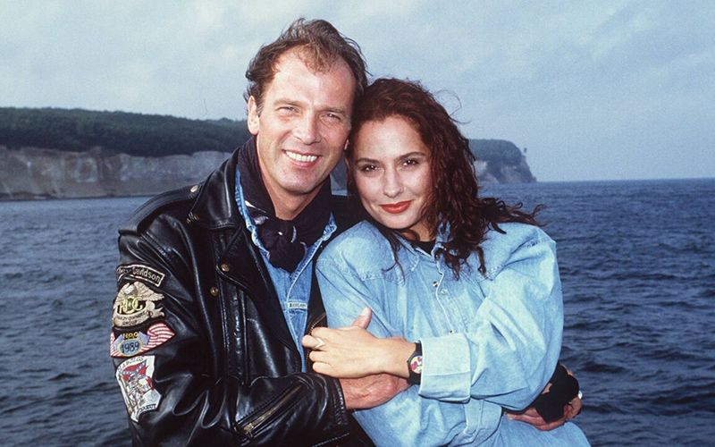 Mit ihrer Rolle in der SAT.1-Serie "Ein Bayer auf Rügen" feierte Simone Thomalla (Bild, mit Wolfgang Fierek) ihren endgültigen Durchbruch.