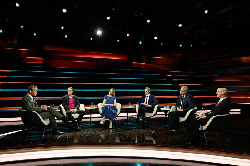 Medizin-Experten unter sich: Beim Blick in die Runde wurde klar, dass es bei Markus Lanz um die Corona-Pandemie geht. 