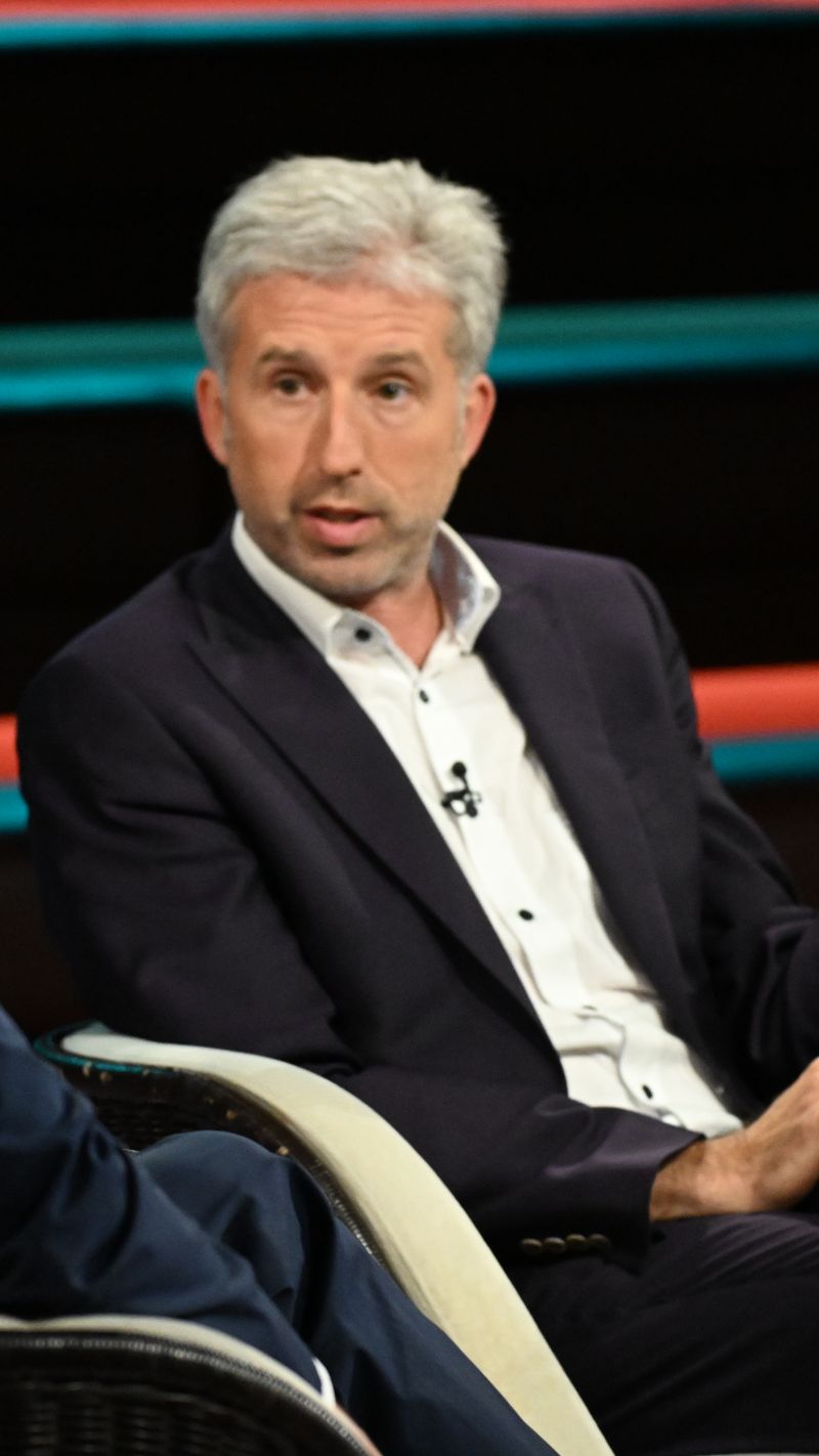 Der Tübinger Oberbürgermeister Boris Palmer erklärt bei "Markus Lanz", warum eine Rente ab 63 nicht finanzierbar sei.