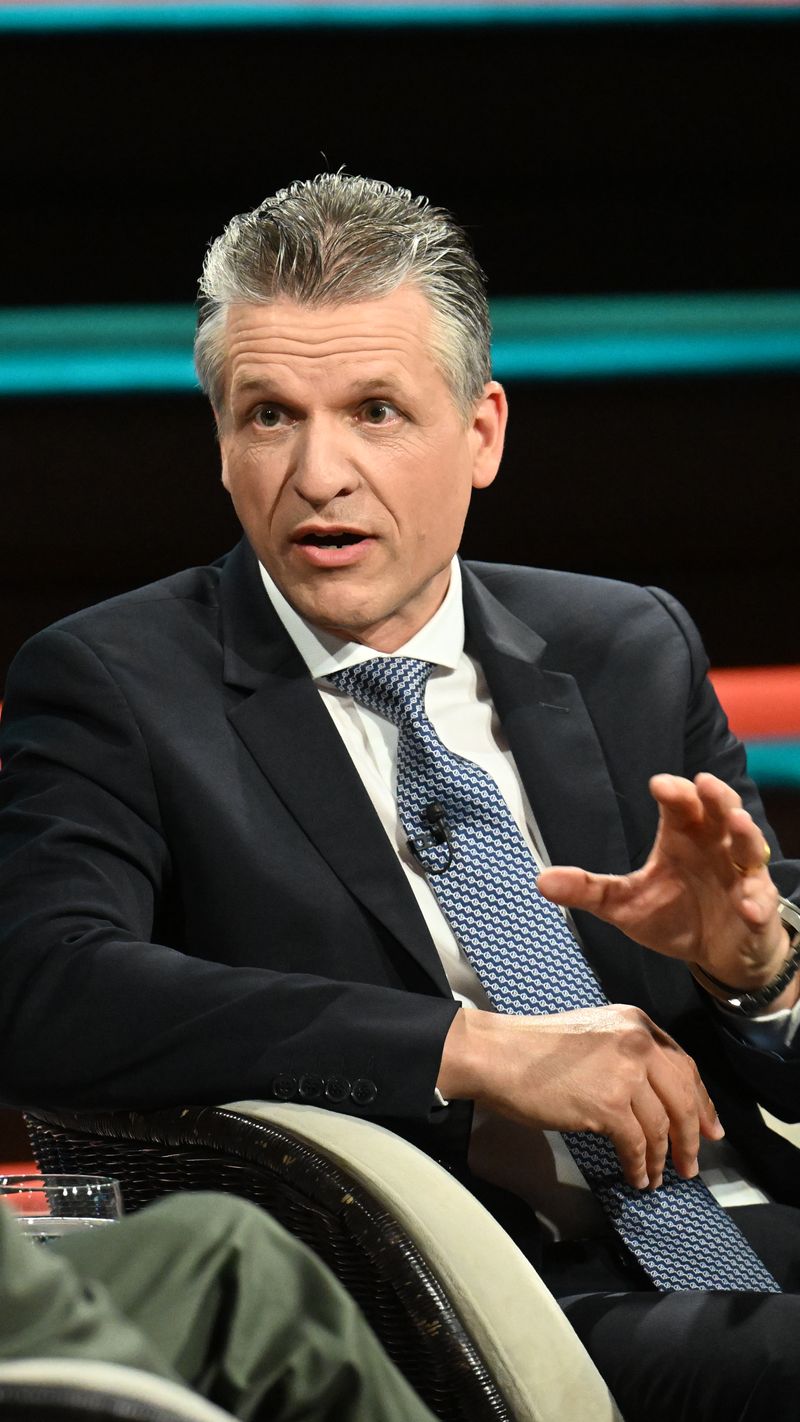 CDU-Politiker Thorsten Frei sieht im Ukraine-Friedensplan von Donald Trump eine verheerende Botschaft für die Welt.