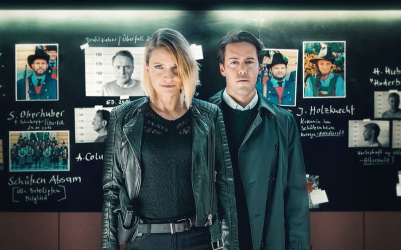 Lisa Kuen (Patricia Aulitzky) und Alex Yüsüf-Demir (Dominik Raneburger) ermitteln in einem alten Fall - dem Überfall auf einen Geldtransporter mit Todesopfer - und einem aktuellen Mord, der vermutlich irgendwie damit in Zusammenhang steht.