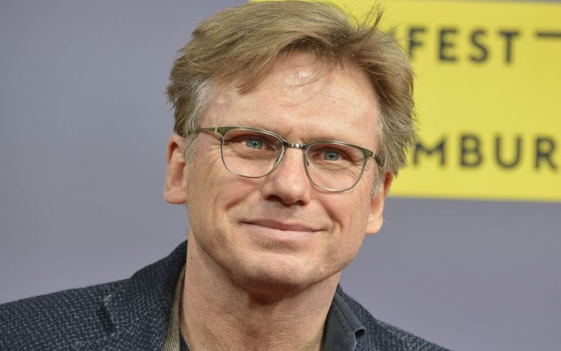 Niki Stein, Autor und Regisseur des ARD-Dokudramas "Stammheim - Zeit des Terrors" zum 50. Jahrestag des Prozessbeginns, spricht im Interview über neue Erkenntnisse zur "Gemeinschaft" von Andreas Baader, Gudrun Ensslin und Ulrike Meinhoff, die den Blick auf die RAF verändern.