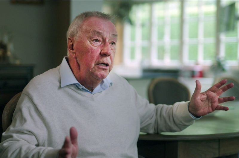 Wie konnte die Katastrophe 1985 im Brüsseler Heysel-Stadion passieren? Roland Vanreusel war damasls Kommissar bei der Polizei in Brüssel. Er spricht über Katastrophe vom 29. Mai 1985, bei der 39 Menschen starben.