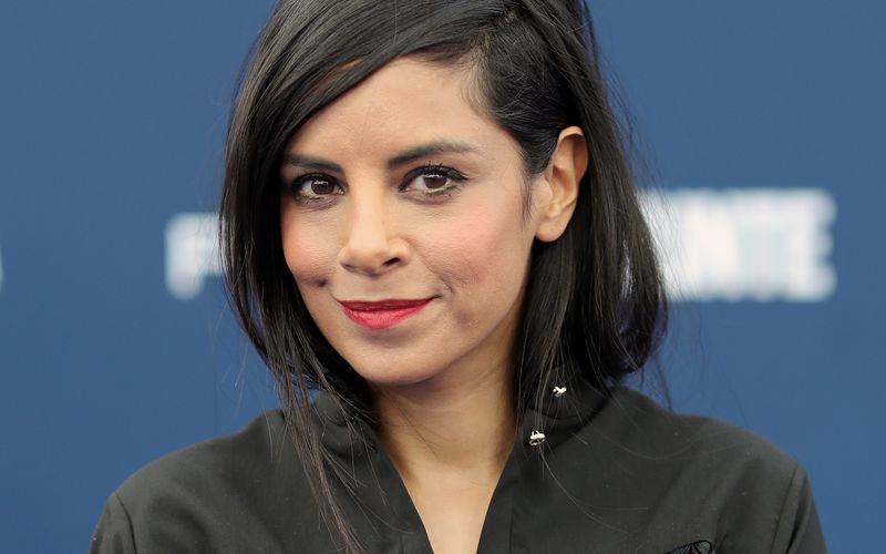 Das Leben im Rampenlicht hat auch eine Schattenseite, das musste nicht nur Moderatorin und Schauspielerin Collien Ulmen-Fernandes als Stalking-Opfer bereits am eigenen Leib erfahren. Zahlreiche Prominente wurden von aufdringlichen oder psychisch kranken Fans verfolgt ... 