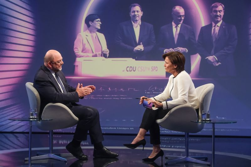 Das Scheitern des ersten Wahlgangs habe er als "dramatisch" empfunden, sagt der ehemalige SPD-Kanzlerkandidat Martin Schulz bei Sandra Maischberger.