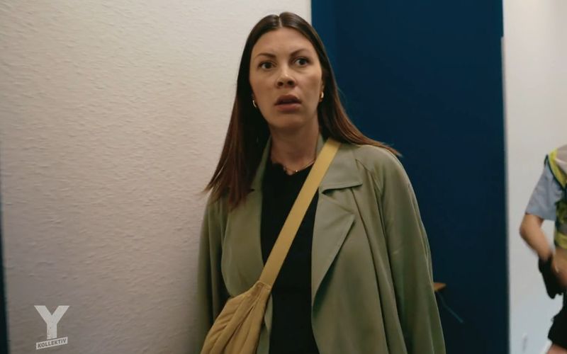 Die "Y-Kollektiv"-Reporterin Laura Kipfelsberger kann es kaum fassen: "Ich hatte schon bei ein paar Jungs den Eindruck, dass sie es cool finden, ein Messer dabeizuhaben."