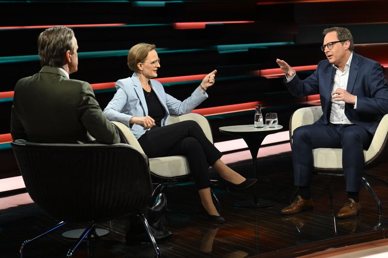 Franziska Brantner und Martin Huber warfen sich am Mittwochabend gegenseitig Vorwürfe an den Kopf und konnten keinen gemeinsamen Nenner finden.