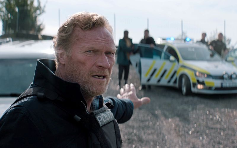 William Wisting (Sven Nordin) ermittelt in den neuen Folgen zunächst unabhängig von seinen Kollegen, da er krankgeschrieben ist. Im weiteren Verlauf aber überschneiden sich seine Ermittlungen mit denen des Teams und er übernimmt erneut die Führung.