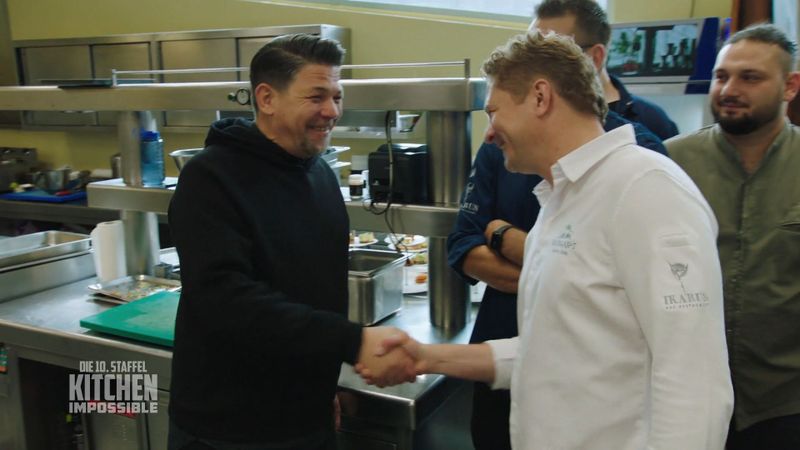Martin Klein geht mit Tim Mälzer eine Wette ein, die er sofort bereut.