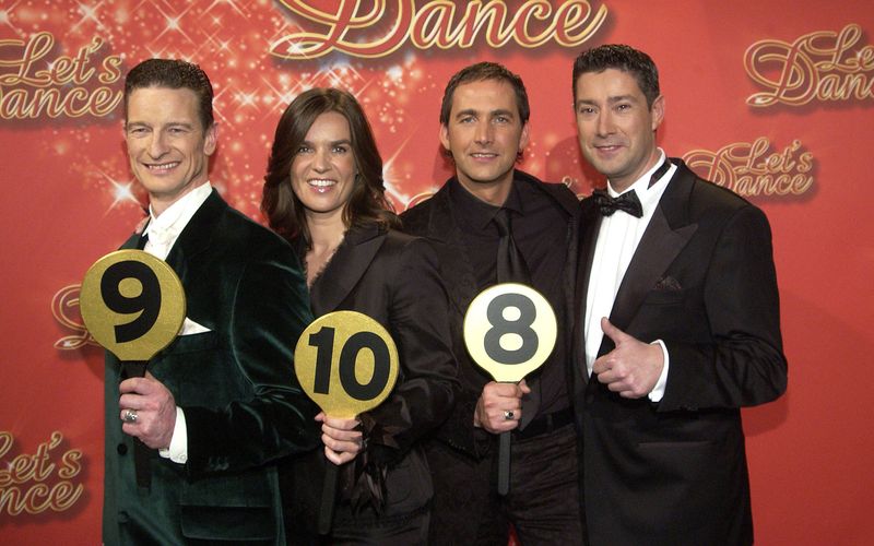 Sie vergaben in der ersten Staffel "Let's Dance" die Punkte: (von links) Michael Hull, Katarina Witt, Markus Schöffl und Joachim Llambi.