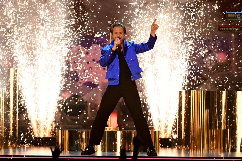 Olly Murs ist eigentlich für tolle Shows bekannt - jetzt brach er ein Konzert überraschend ab.