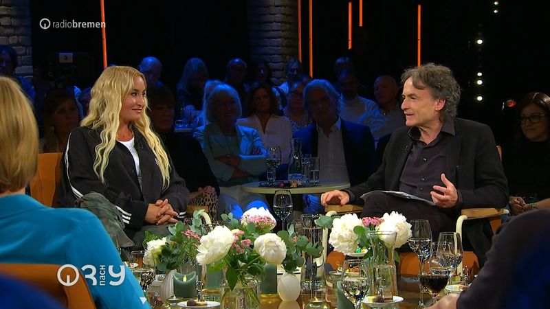 Sarah Connor stellte sich bei "3nach9" den Fragen von Moderator Giovanni di Lorenzo.