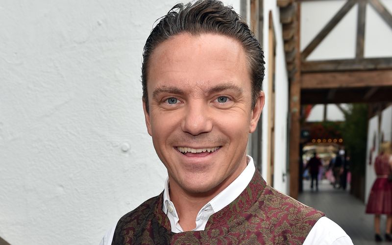 Stefan Mross war von der Vorstellung, sonntaglich auf Sendung zu gehen, anfangs alles andere als begeistert.