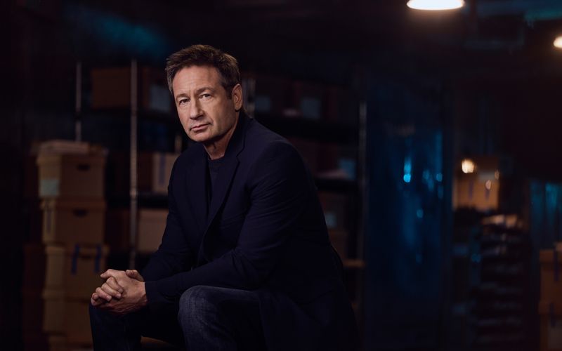 Die Kartons mit Akten hat David Duchovny (Foto) vermutlich nicht selbst durchforstet. In "Secrets Declassified mit David Duchovny" präsentiert er, was drinsteht. Von geplanten Diktatoren-Morden bis zu geheimer Waffenforschung. 