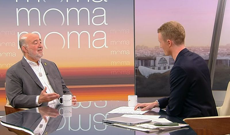 Ron Prosor (links), Israels Botschafter in Deutschland, stellte sich im ZDF-"Morgenmagazin" den Fragen von Moderator Philip Wortmann.