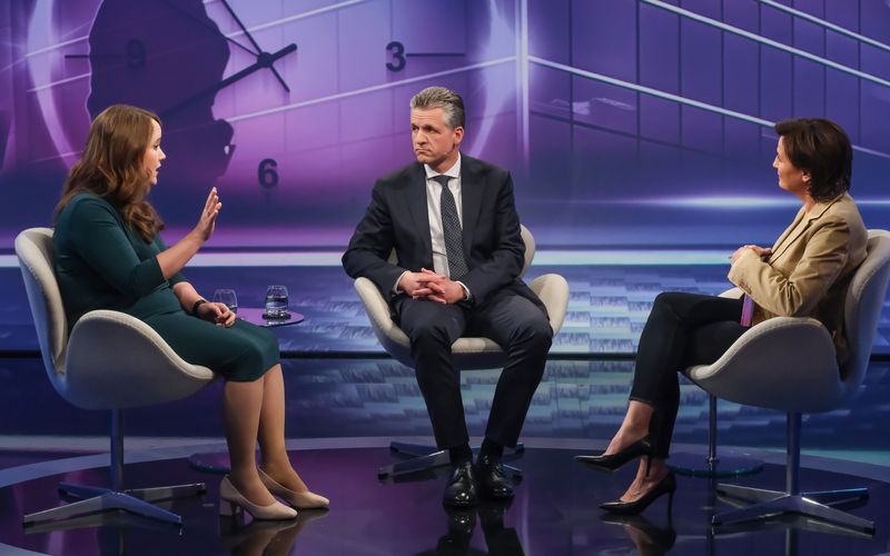 Bei Sandra Maischberger (rechts) hält Ricarda Lang Thorsten Frei vor: Die CDU habe das Konzept Rente nicht verstanden und rede das Land faul.