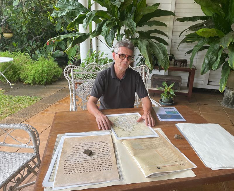 Daniel Krieg ist sich sicher: Der Schatz des Piraten Olivier Levasseur muss auf der Insel Mauritus liegen. Gemeinsam mit "Terra X" macht sich der Rätsellöser auf den Weg zu der Inselgruppe der Maskarenen im Indischen Ozean. Ein spannendes Abenteuer und traumhafte Kulissen erwarten ihn. 