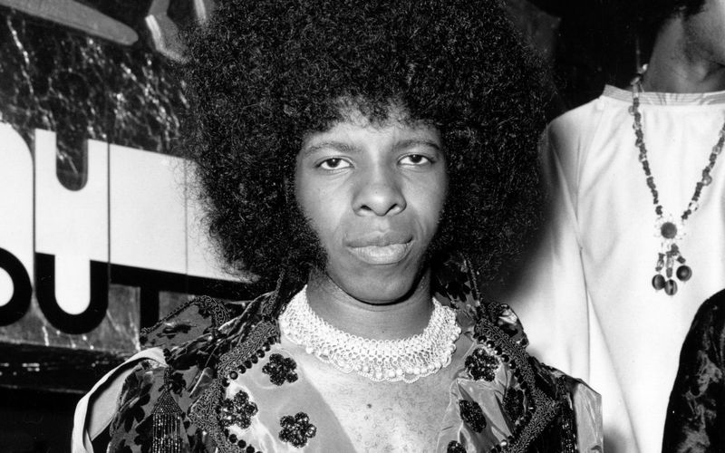 In den 60er- und 70er-Jahren setzte Sly Stone neue Akzente - musikalisch und politisch. Nun ist die Funk-Ikone 82-jährig verstorben.