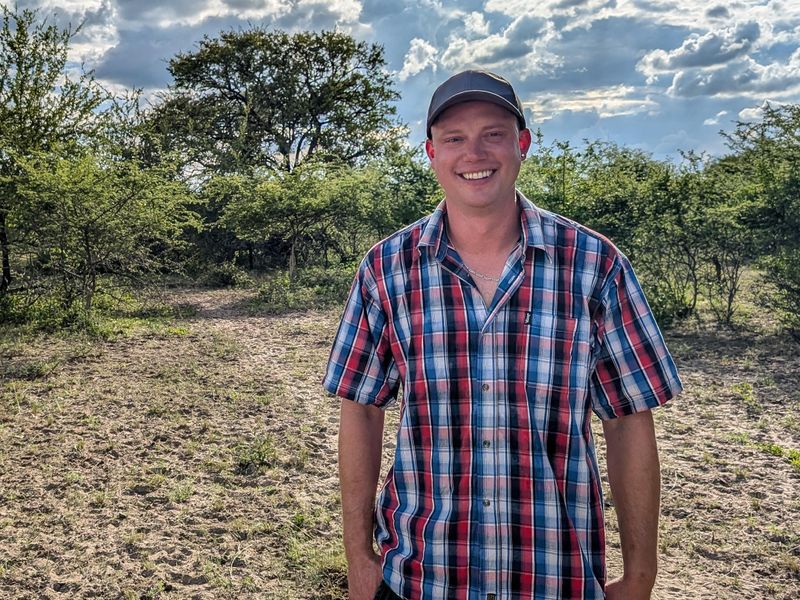 Rinderhalter Björn (29) aus Namibia will sich wieder verlieben.


