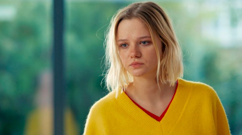 Die 16-jährige Kasia (Ada Szczepaniak) ist ungewollt schwanger und begibt sich auf einen Roadtrip in ihre Vergangenheit.