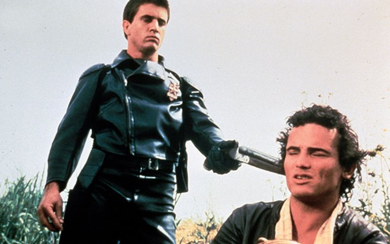 Eine Welt, in der jeder nach seinen eigenen Regeln spielt, auch der Polizist Max Rockatansky (Mel Gibson, Bild): Im Rahmen eines "Mad Max"-Themenabends zeigt ARTE die ersten beiden Filme der Reihe sowie eine neue Dokumentation rund um George Millers gefeierte Leinwand-Saga.