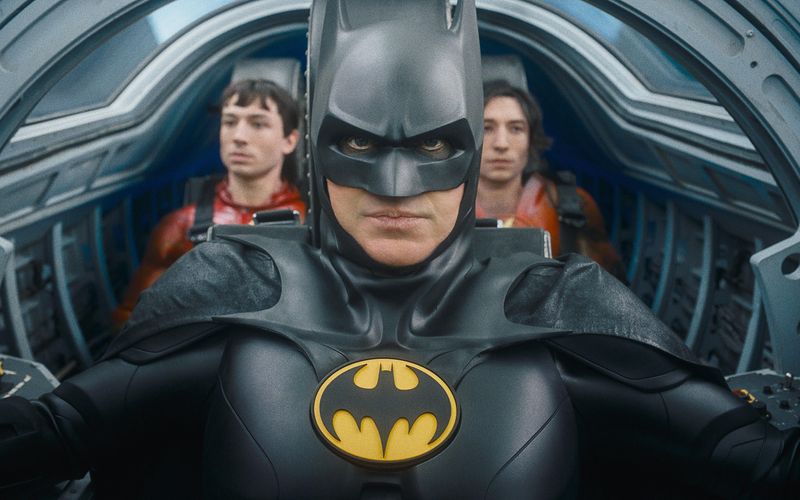 Was für eine Geschichte: Über 30 Jahre nach seinen eigenen "Batman"-Filmen ist Michael Keaton noch einmal im Fledermaus-Kostüm zu sehen.