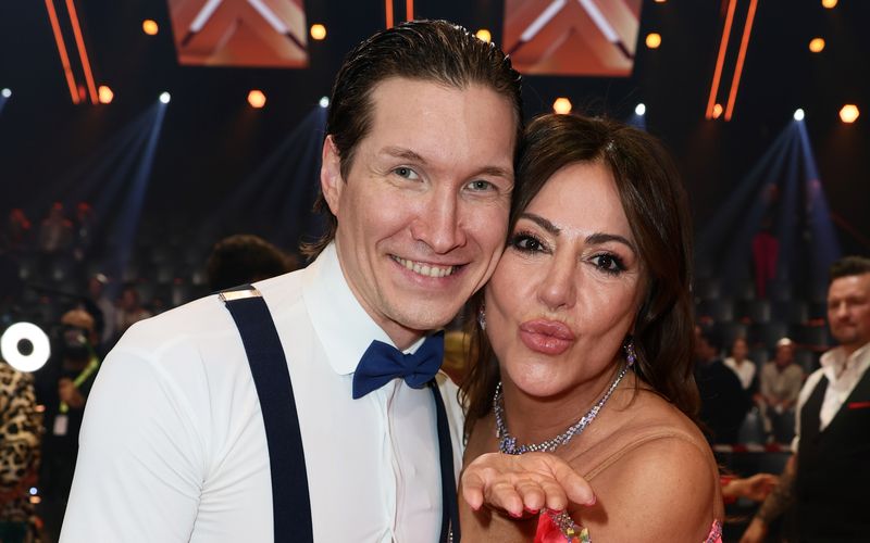 In der 18. Staffel von "Let's Dance" trat Evgeny Vinokurov gemeinsam mit Schauspielerin Simone Thomalla an.