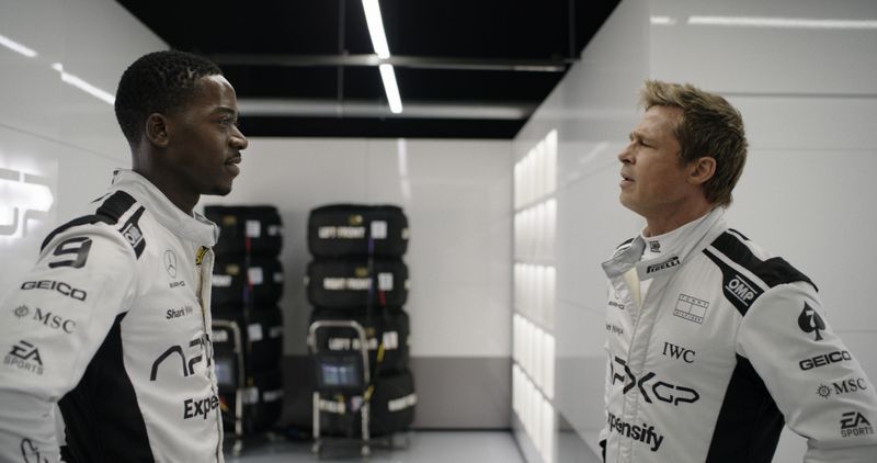 Jung gegen alt: Es wird zwischen Joshua (Damson Idris, links) und Sonny (Brad Pitt) einige Male heftig krachen, nicht nur in der Garage.