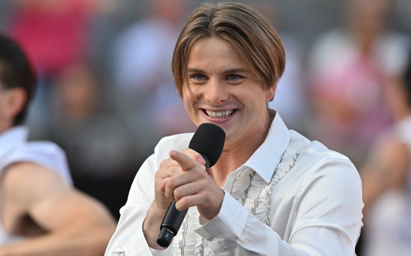 Vincent Gross wirft dem SWR vor, ihm einen Song für "Immer wieder sonntags" verboten zu haben.