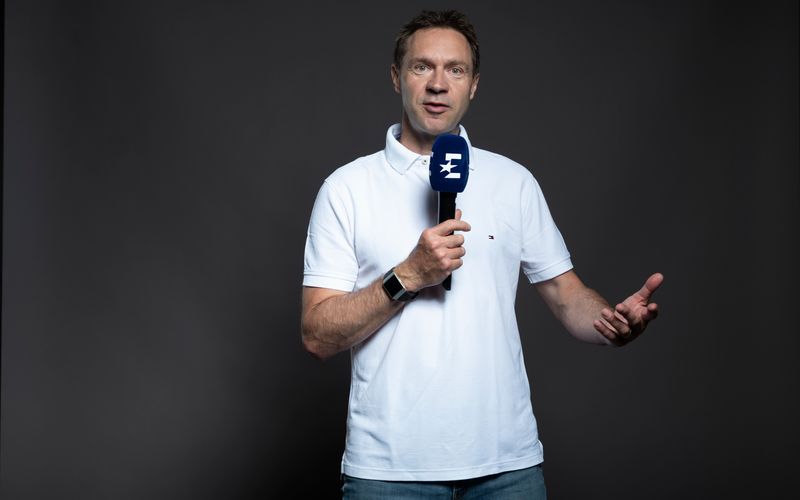 Nur ein Mensch ist die Tour de France öfter gefahren als Jens Voigt. Erst mit 42 Jahren machte der Berliner nach seiner 17. Rundfahrt 2014 Schluss. Seitdem arbeitet er unter anderem als Radsport-Experte und Kommentator. Im Interview spricht er über seinen dramatischen Unfall. 