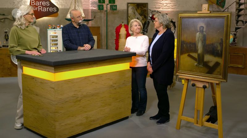 Horst Lichter war in der Montagsausgabe der ZDF-Trödelshow "Bares für Rares" sichtlich gerührt, als Daniela und Michaela aus München die Geschichte hinter dem sakralen Erbstück erzählten. Die verstorbene Mutter hatte sich den Verkauf des Bildes in der Sendung gewünscht. Doch die Händler zeigten sich bei dem Schätzpreis skeptisch ...  