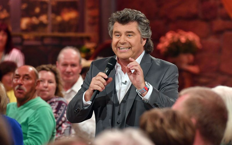 Ein Telefon brachte Andy Borg in der letzten "Schlager-Spaß"-Ausgabe an seine Grenzen.