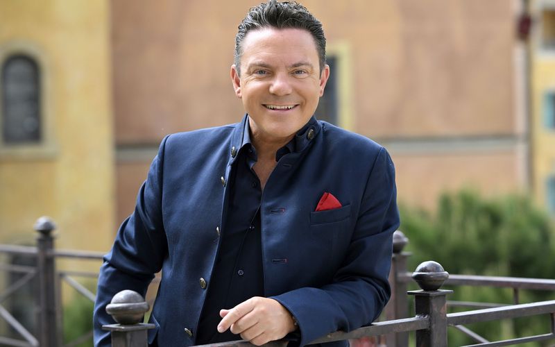 Volksmusik-Star und "Immer wieder sonntags"-Moderator: Stefan Mross feiert am 26. November seinen 50. Geburtstag.