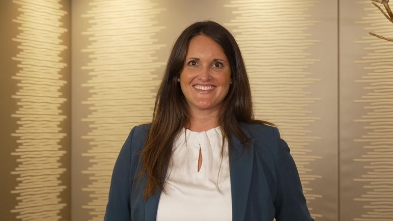 Berit Behl ist mit 34 Jahren schon als Regionalmanagerin für 30 Filialen von MediaMarktSaturn in Nordrhein-Westfalen zuständig. Insgesamt gibt es in Deutschland 400 Märkte.