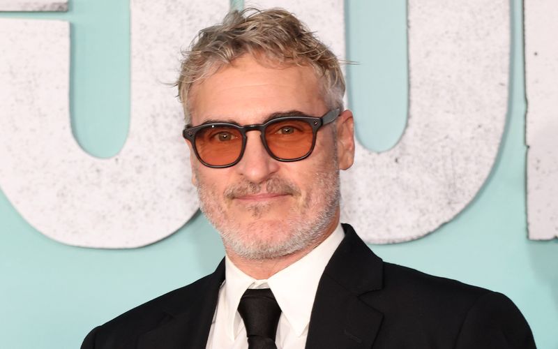 Joaquin Phoenix entschuldigte sich in "The Late Show With Stephen Colbert" bei dem ehemaligen Talk-Show-Host David Letterman. 