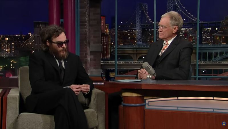 "Late Show"-Moderator David Letterman (rechts) wusste 2009 nicht, dass Joaquin Phoenix in diesem Interview nur eine Rolle spielte.
