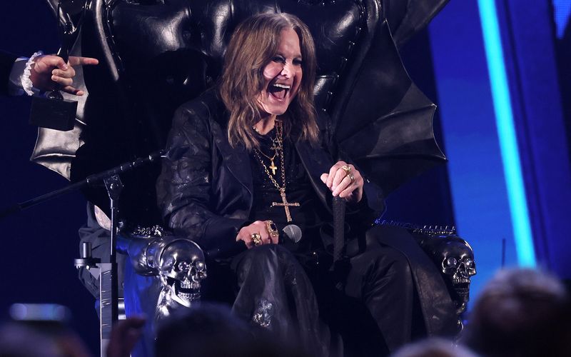 Rocklegende Ozzy Osbourne ist im Alter von 76 Jahren verstorben.
