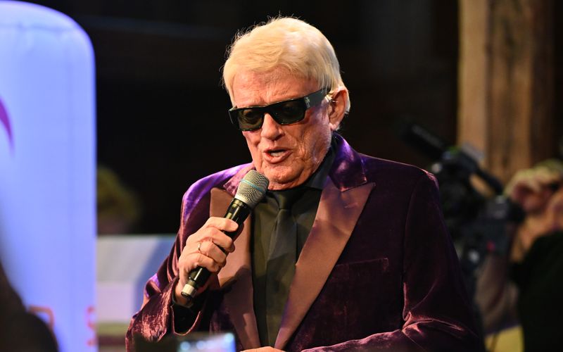 Heino hat nichts einzuwenden gegen "Ein Gläschen am Morgen" - auch wenn er selbst lieber abends trinkt.