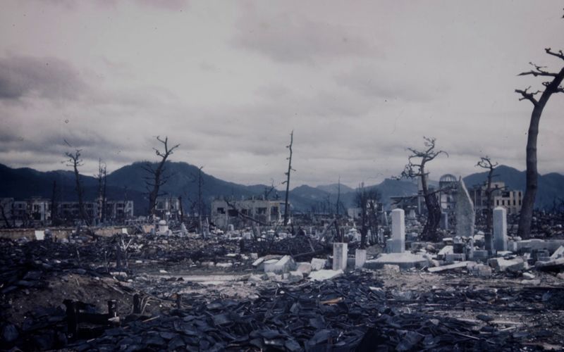 Die Atombombe "Little Boy" hinterließ in Hiroshima nichts als Verwüstung. Zehntausende starben. Der HISTORY Channel zeigt an den Jahrestagen jeweils direkt hintereinander "Hiroshima - Der Tag, an dem die Atombombe fiel" und "Hiroshima - Chronik einer Tragödie".